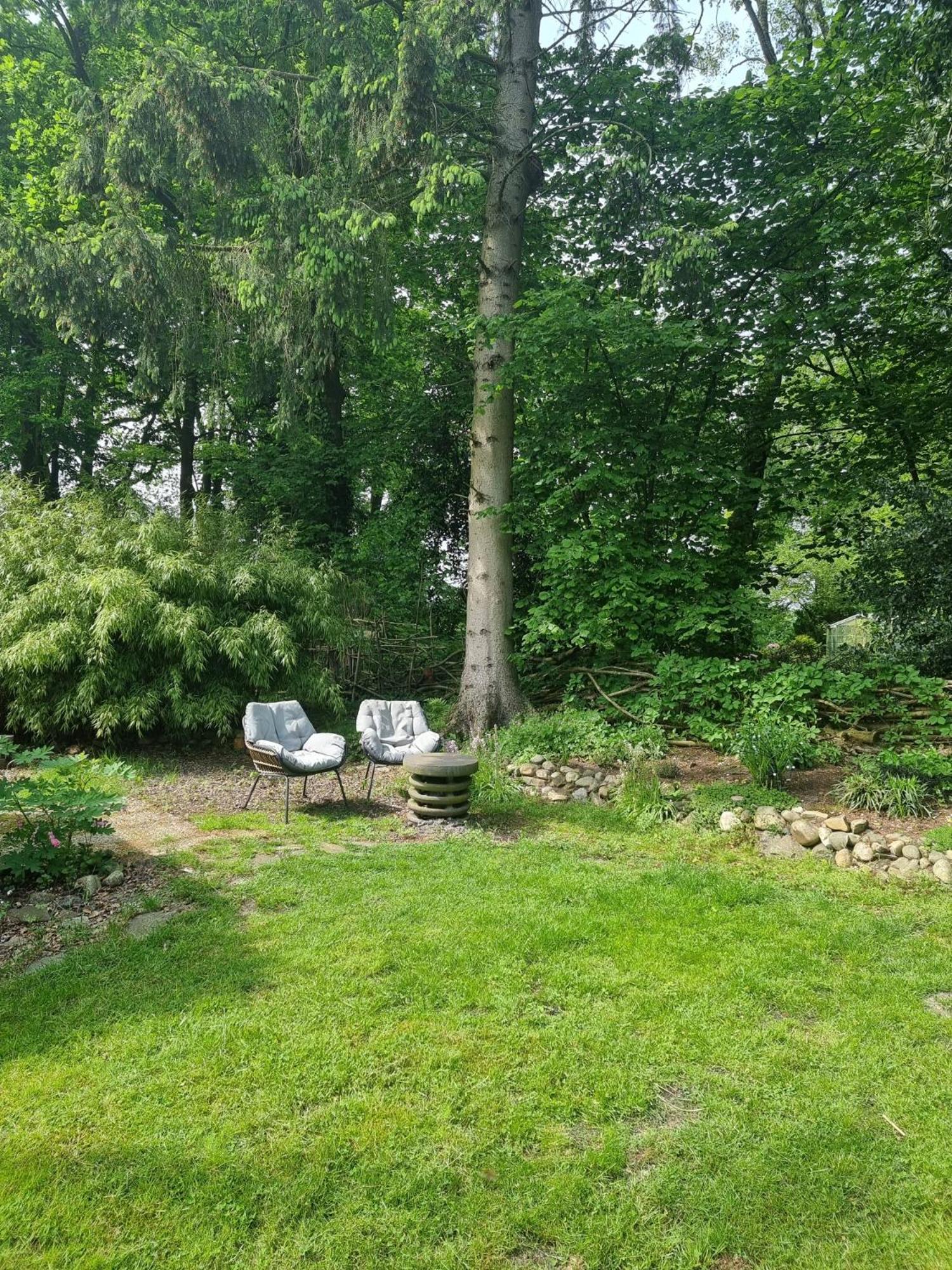 Logeren Bij Sabine En Jw Lägenhet Beekbergen Exteriör bild